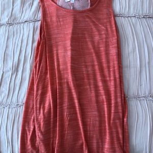 I am selling a tank top